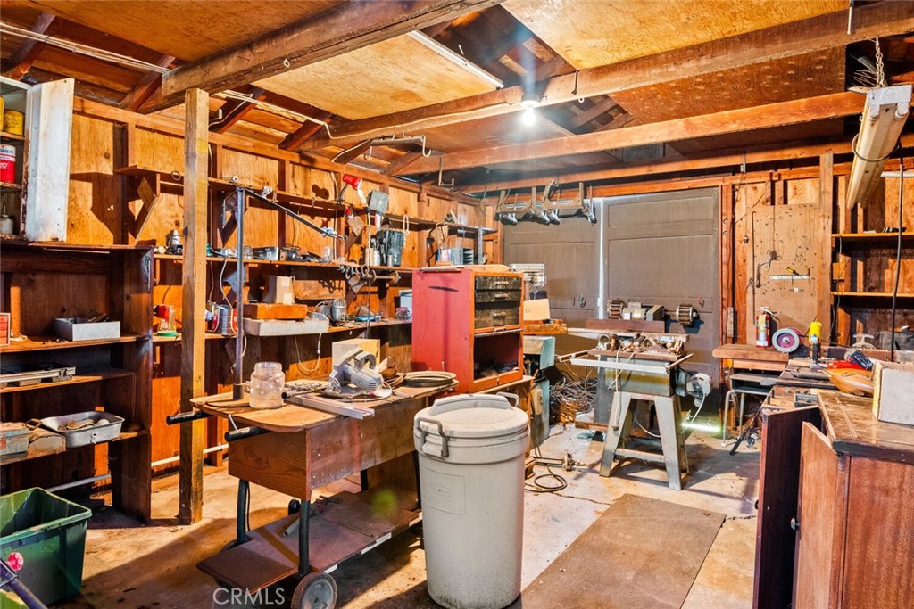 1041 Washington Property Photo 55