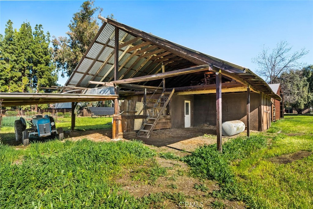 1041 Washington Property Photo 58