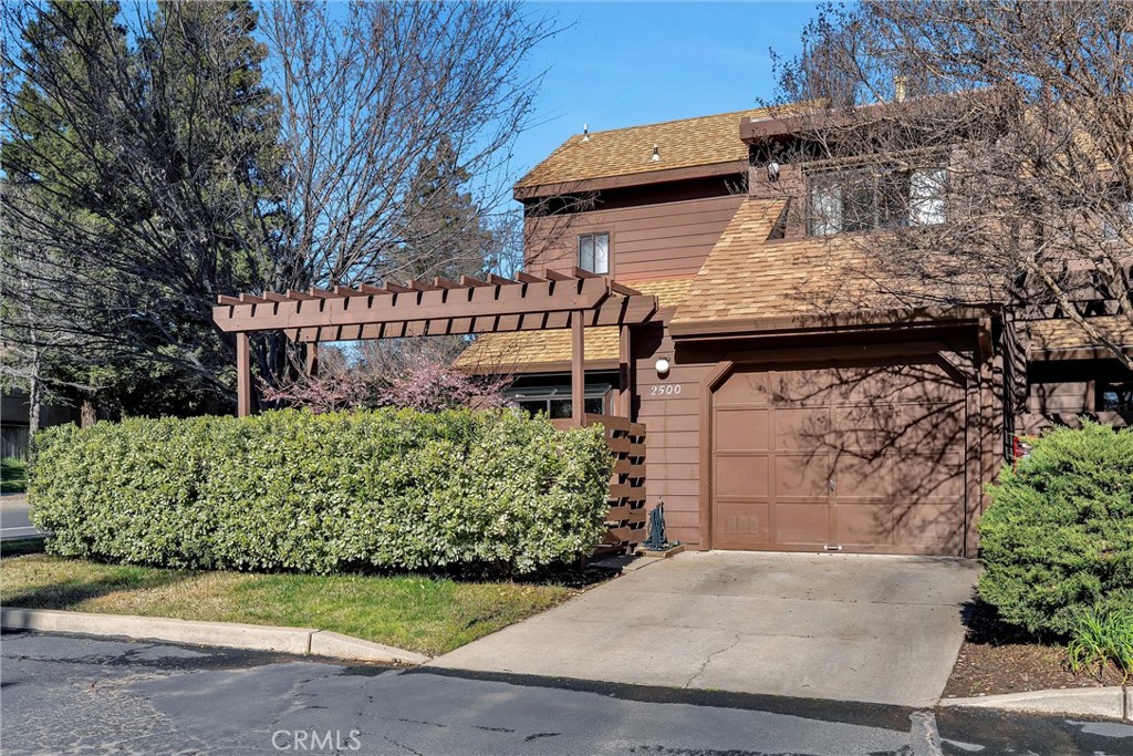 2500 Shooting Star Way Property Photo 1