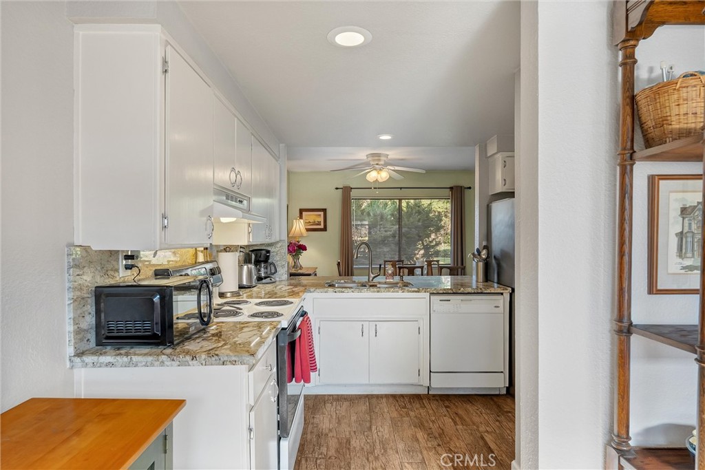 2500 Shooting Star Way Property Photo 22