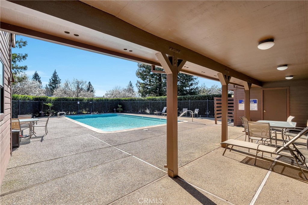 2500 Shooting Star Way Property Photo 37