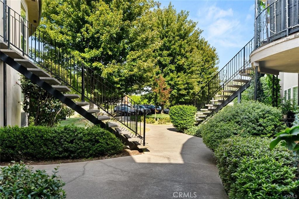 30 Plaza Way 7 Property Photo 27