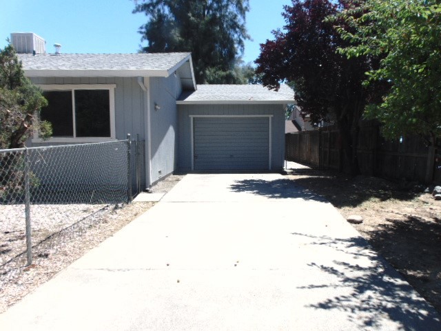 1307 Deborah Drive Property Photo 3