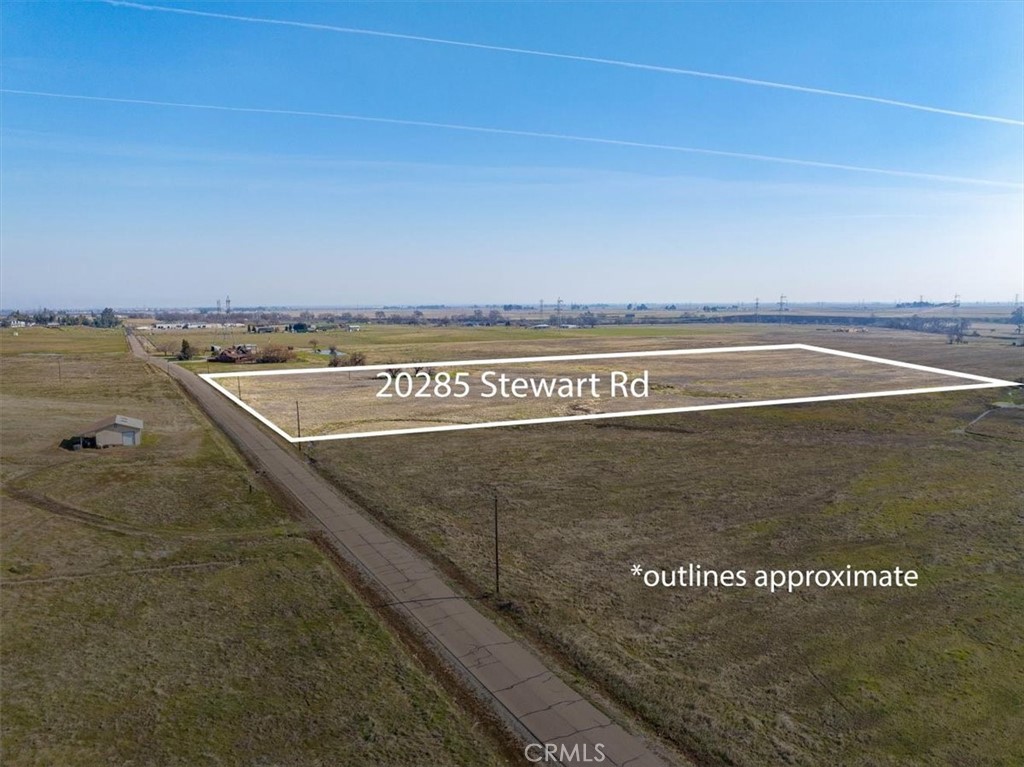 20225 Stewart Property Photo 6