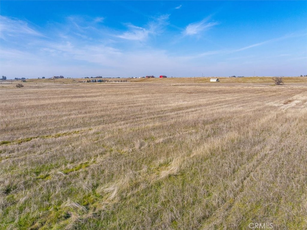 20225 Stewart Property Photo 12
