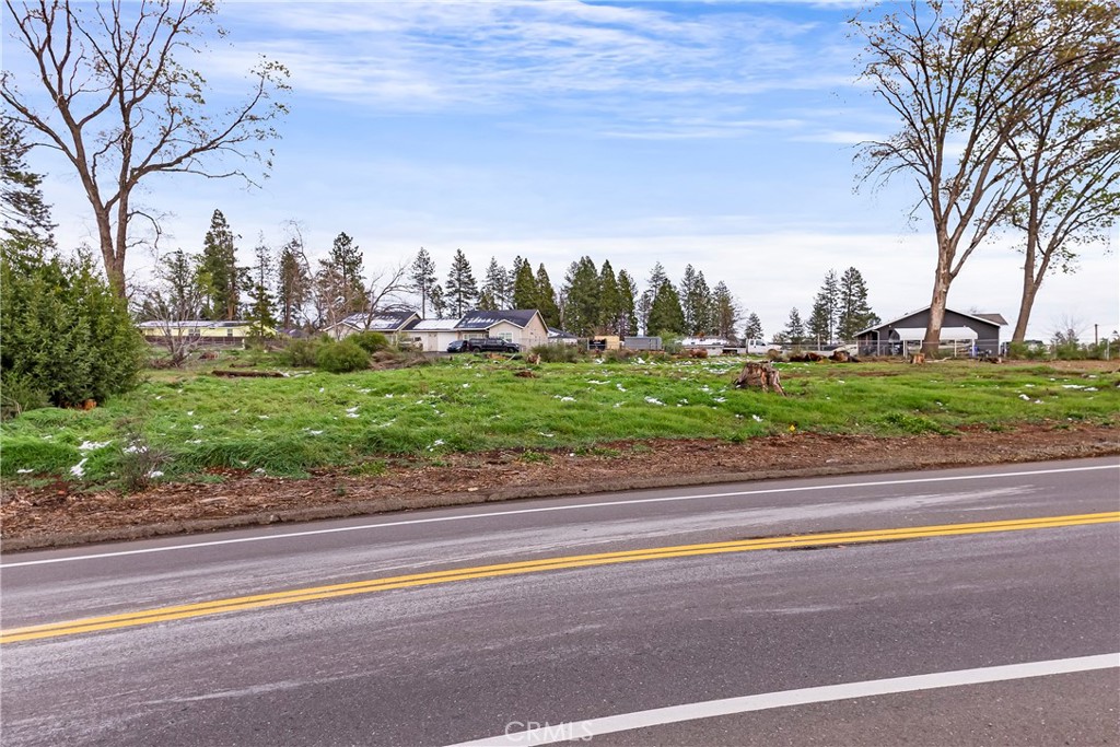 1087 Pearson Property Photo 6