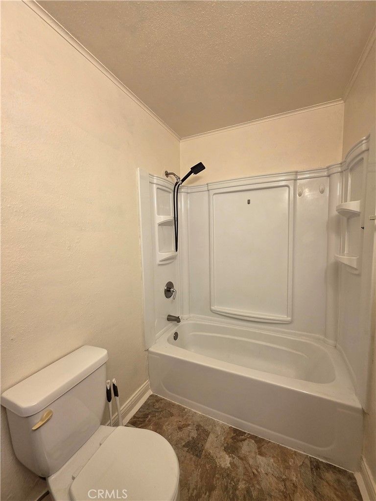 905 Campbell Property Photo 23