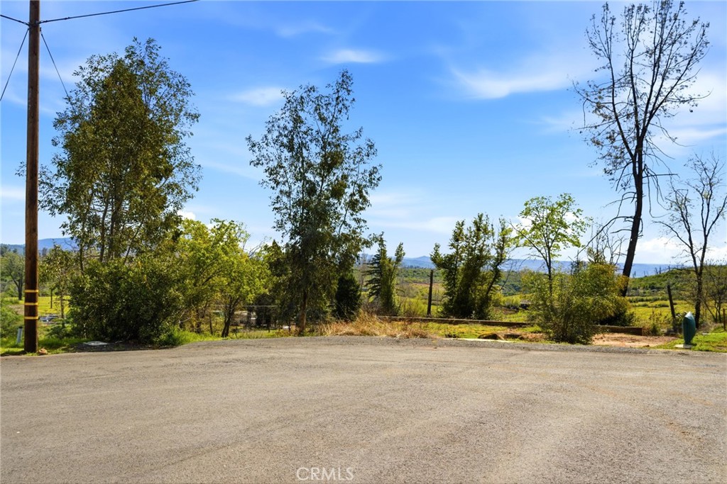 1380 Parkway Property Photo 7