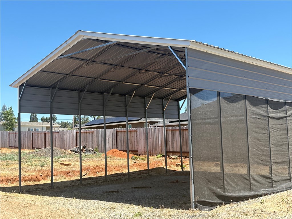 5548 Newland Property Photo 23
