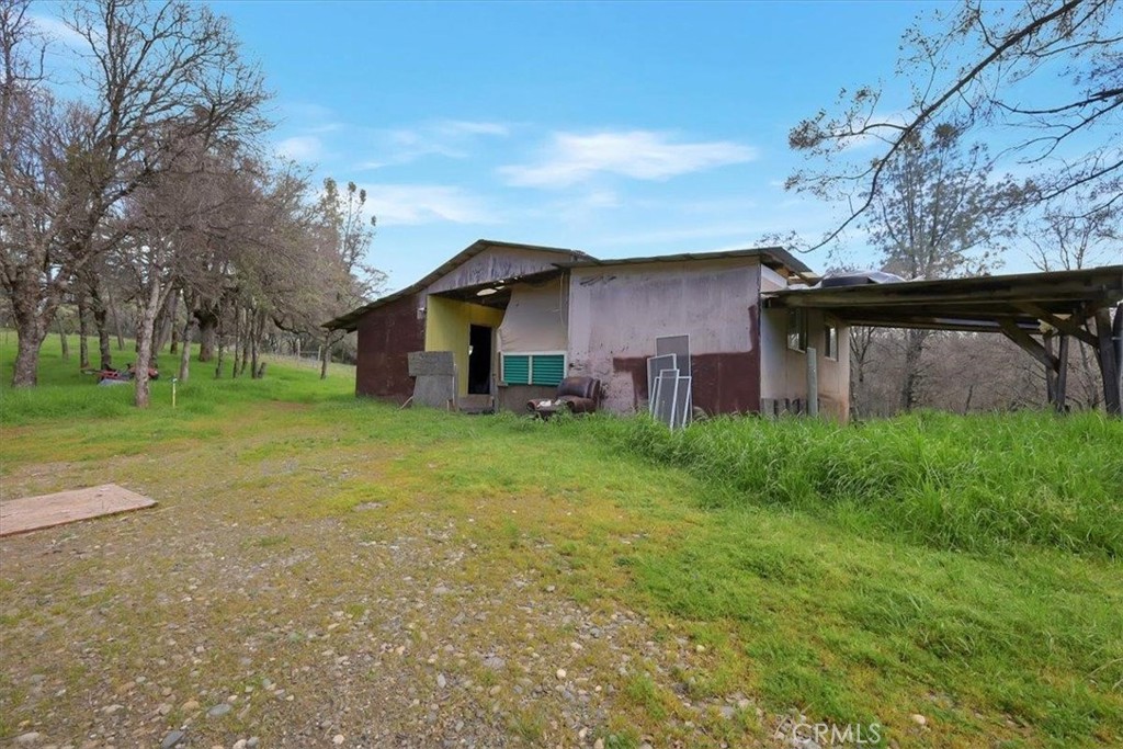 10447 Texas Hill Road Property Photo 2