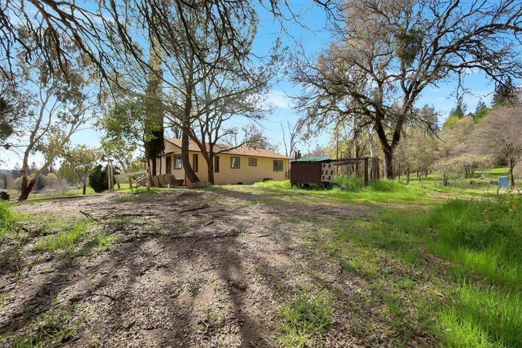 10447 Texas Hill Road Property Photo 9