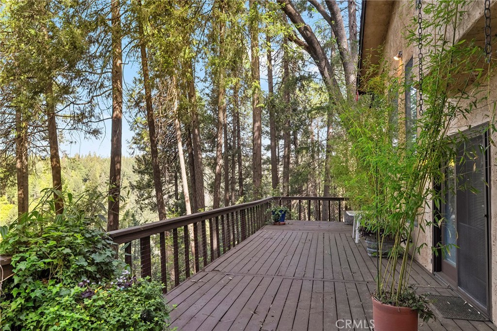 14243 Wycliff Way Property Photo 10