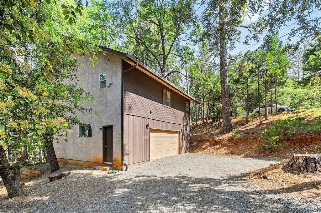 14243 Wycliff Way Property Photo 43