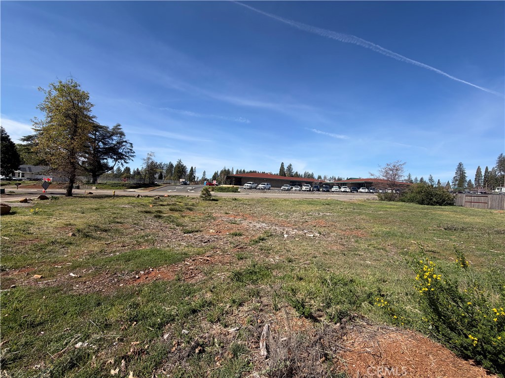 6588 Pentz Road Property Photo 8