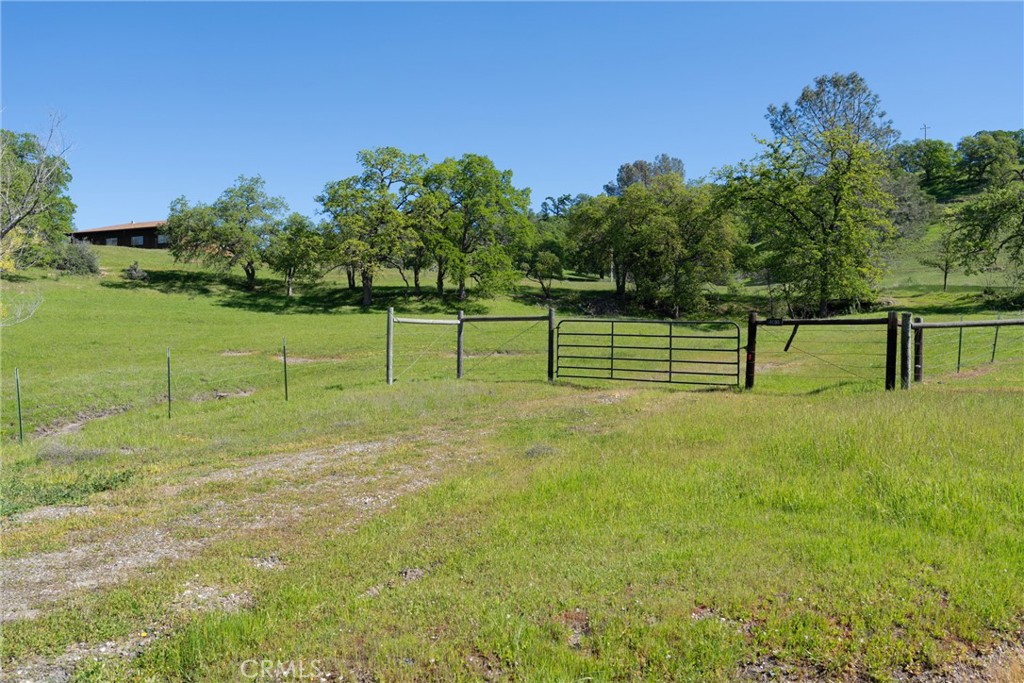 4053 Hidden Valley Property Photo 13