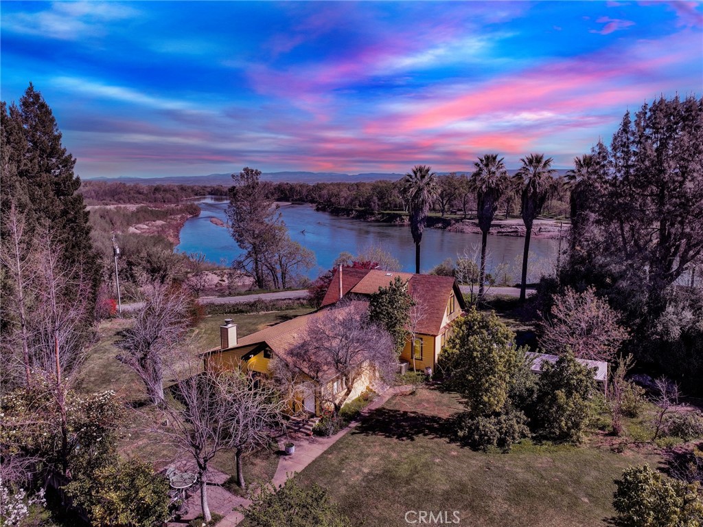 3829 Gardiner Ferry Road Property Photo 2