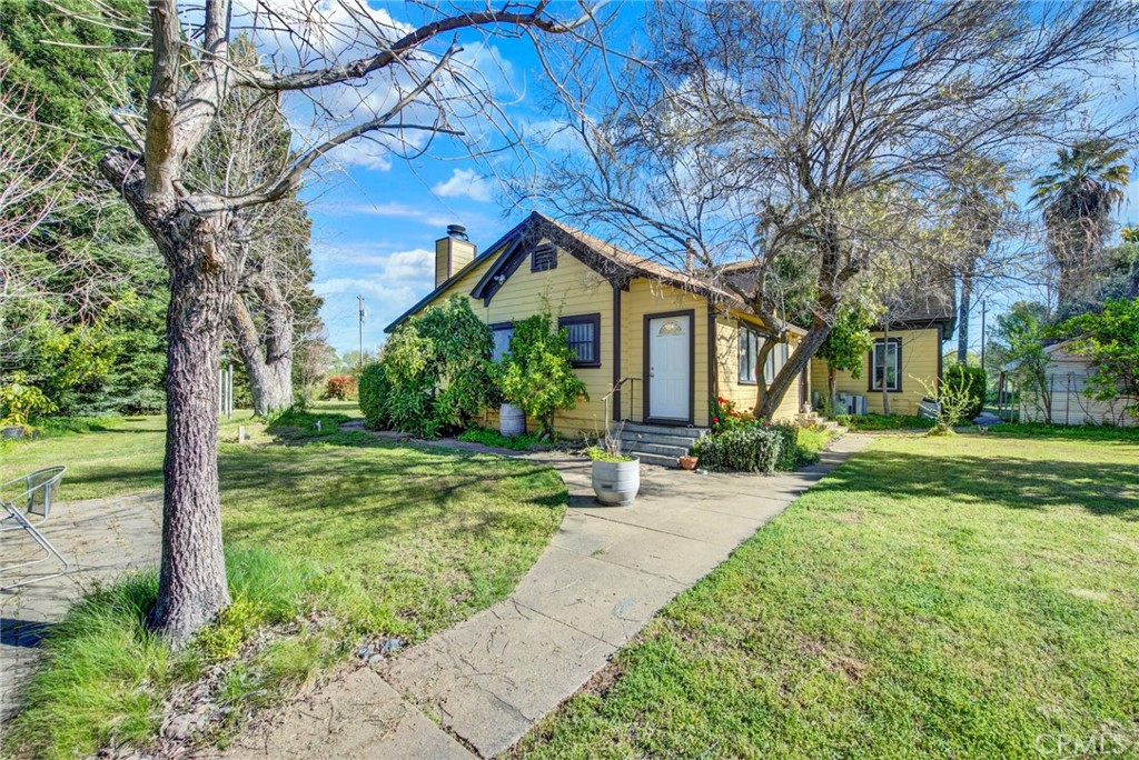 3829 Gardiner Ferry Road Property Photo 4