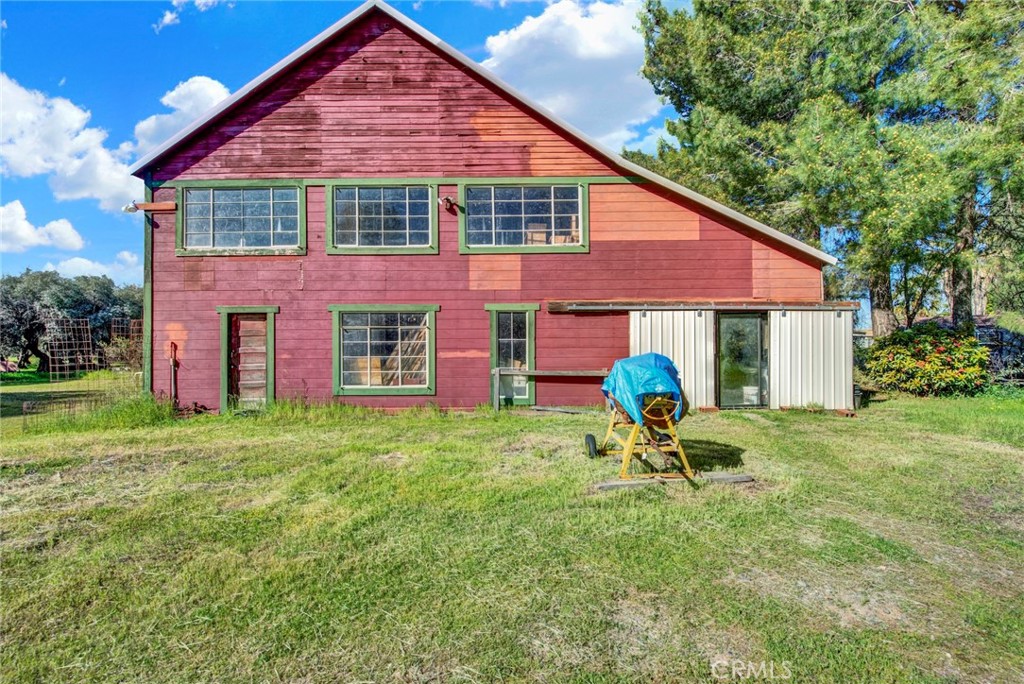 3829 Gardiner Ferry Road Property Photo 10