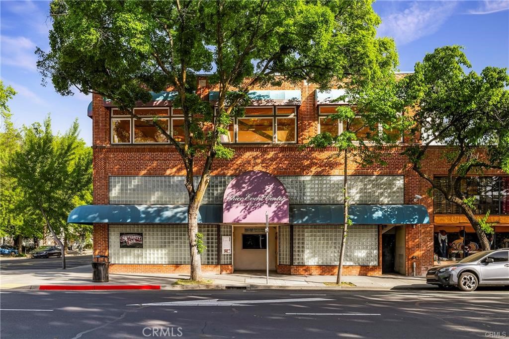 200 Wall Street Property Photo 3