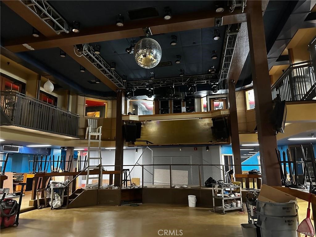 200 Wall Street Property Photo 21