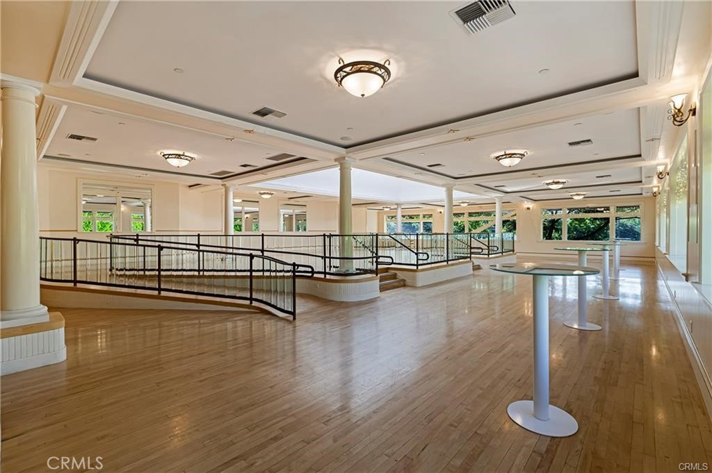 200 Wall Street Property Photo 35