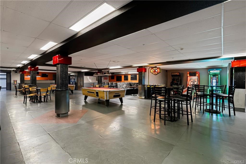 200 Wall Street Property Photo 43