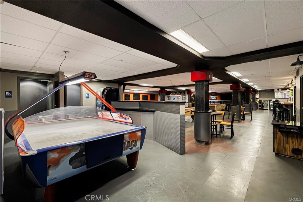 200 Wall Street Property Photo 45