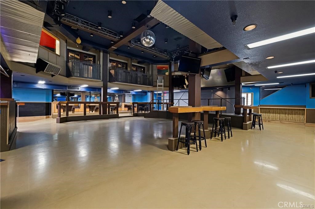 200 Wall Street Property Photo 65