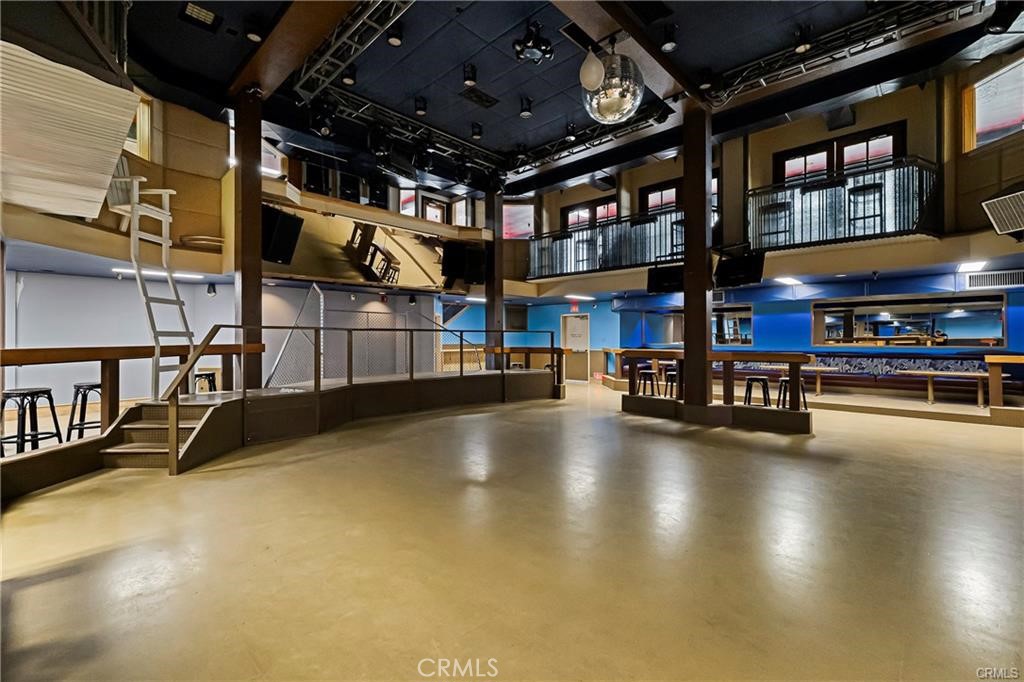 200 Wall Street Property Photo 66