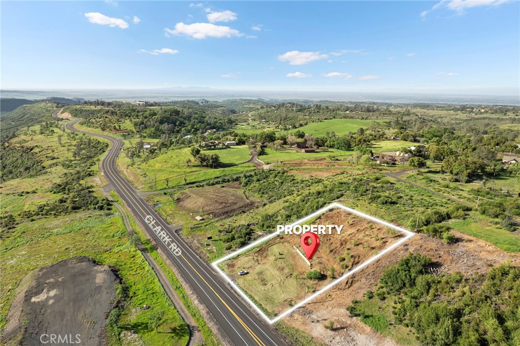 5035 Clark Road Property Photo 11