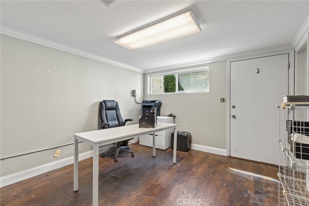 331 Elm Street Property Photo 13
