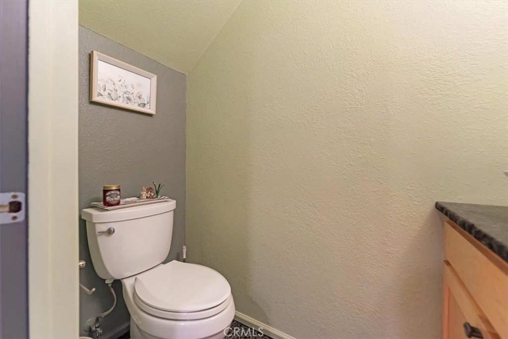 1422 Kingston Property Photo 13