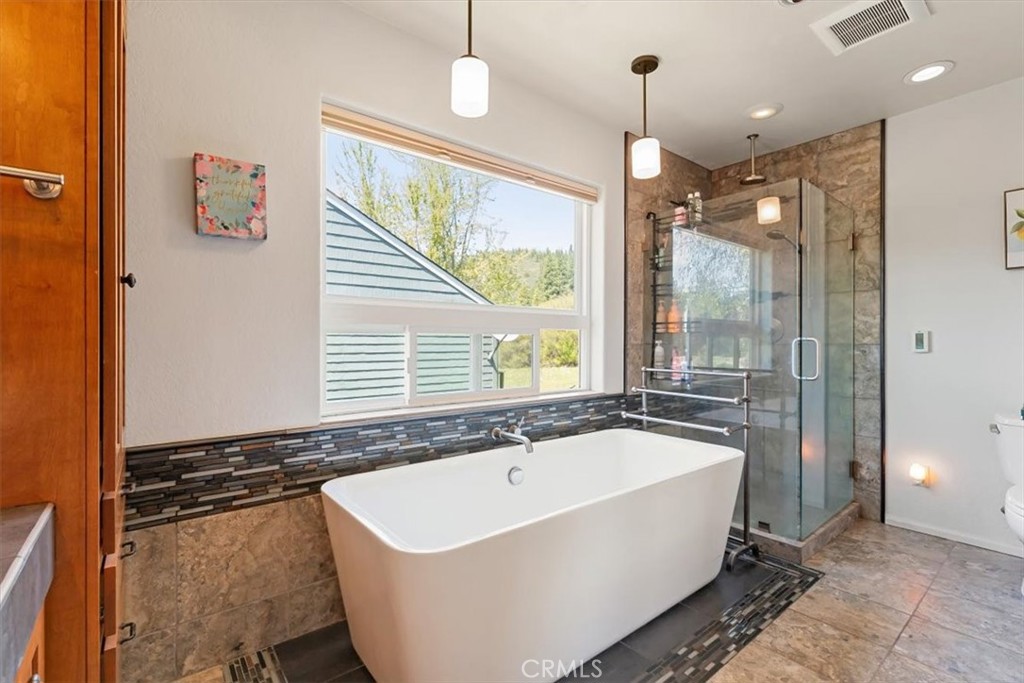 1422 Kingston Property Photo 17