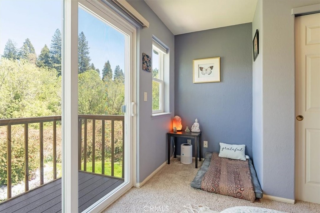 1422 Kingston Property Photo 18
