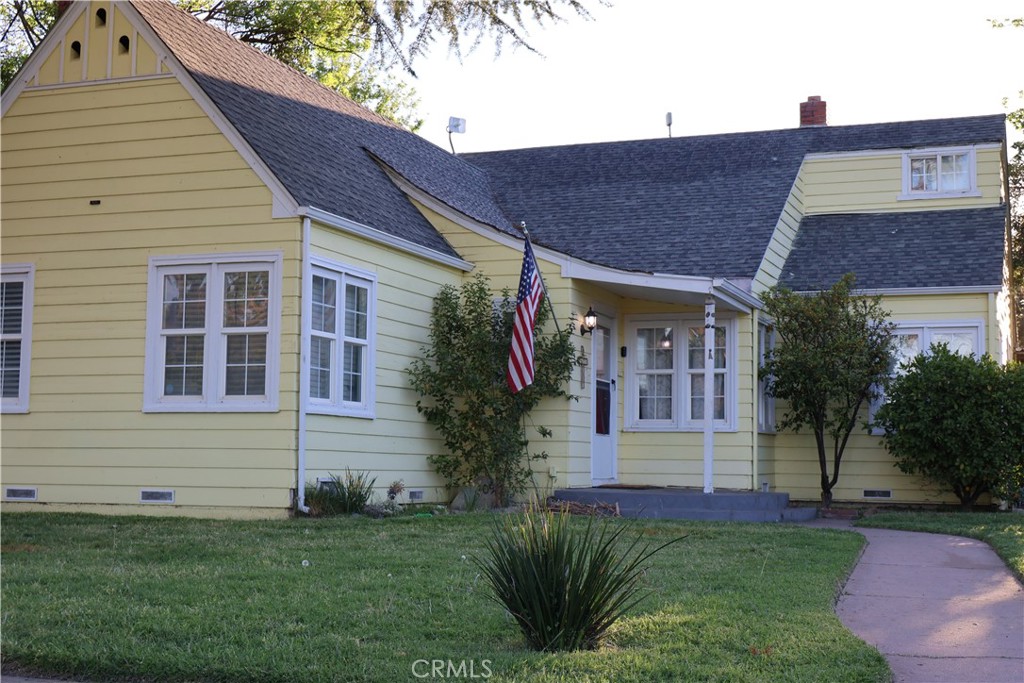 409 4th St. Property Photo 1