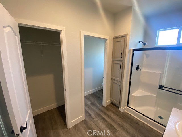 2920 Clark L-6 Property Photo 9