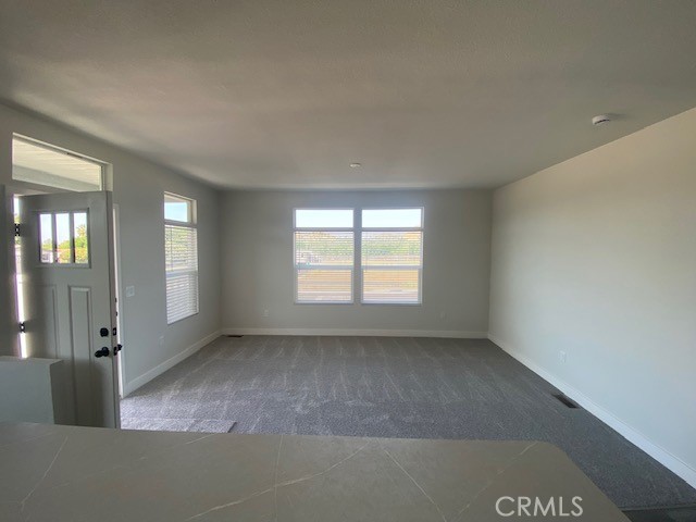 2920 Clark L-6 Property Photo 13