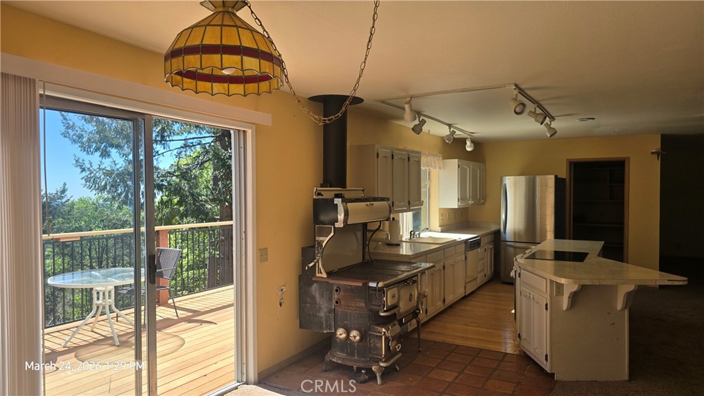 6715 Cumorah Crest Property Photo 9