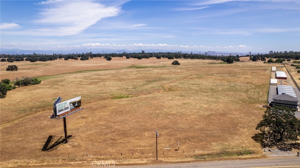 0 Auction Yard Property Photo 11