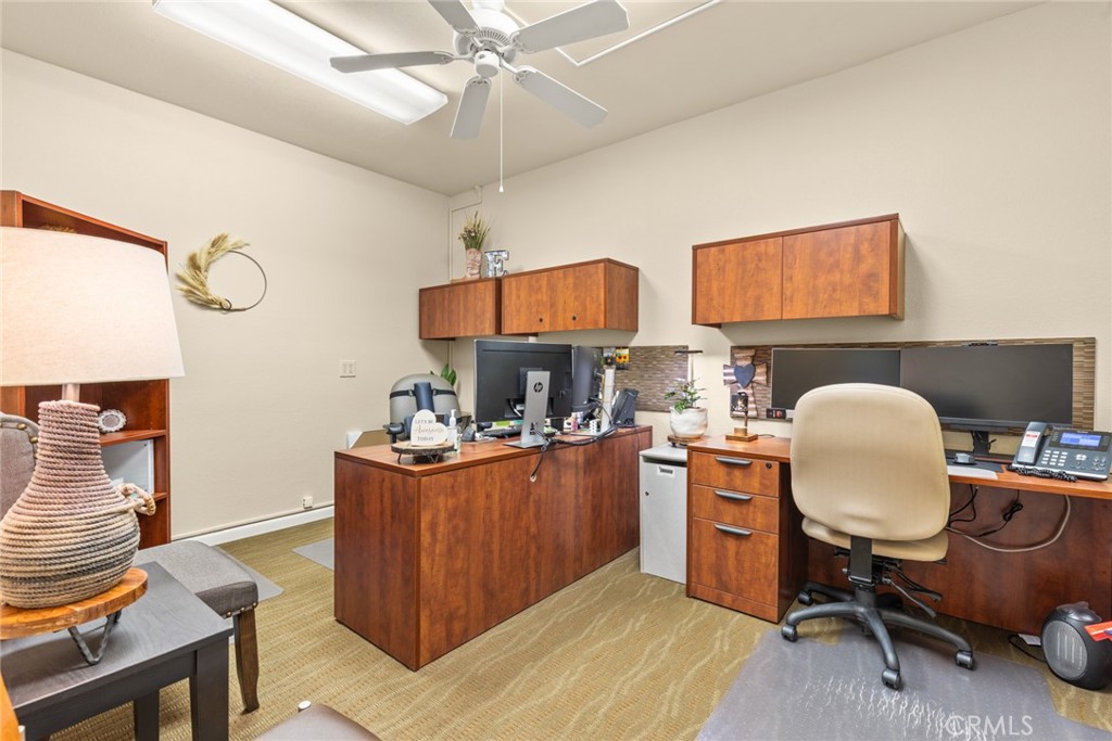 2 Governors Lane Property Photo 6
