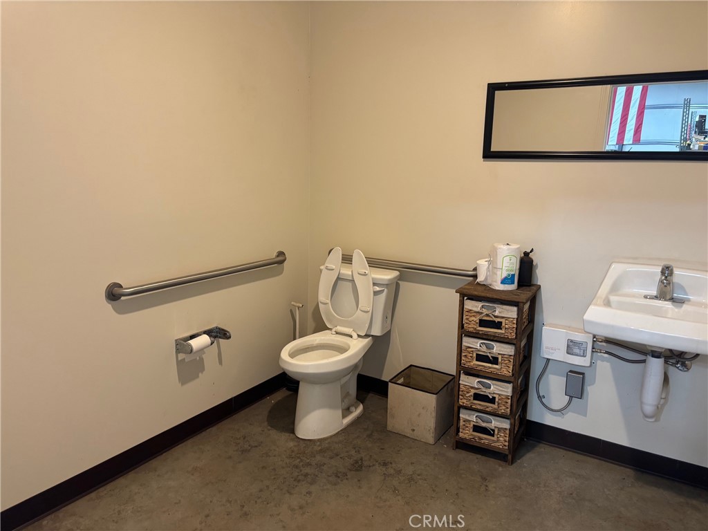 7245 Clark Property Photo 6