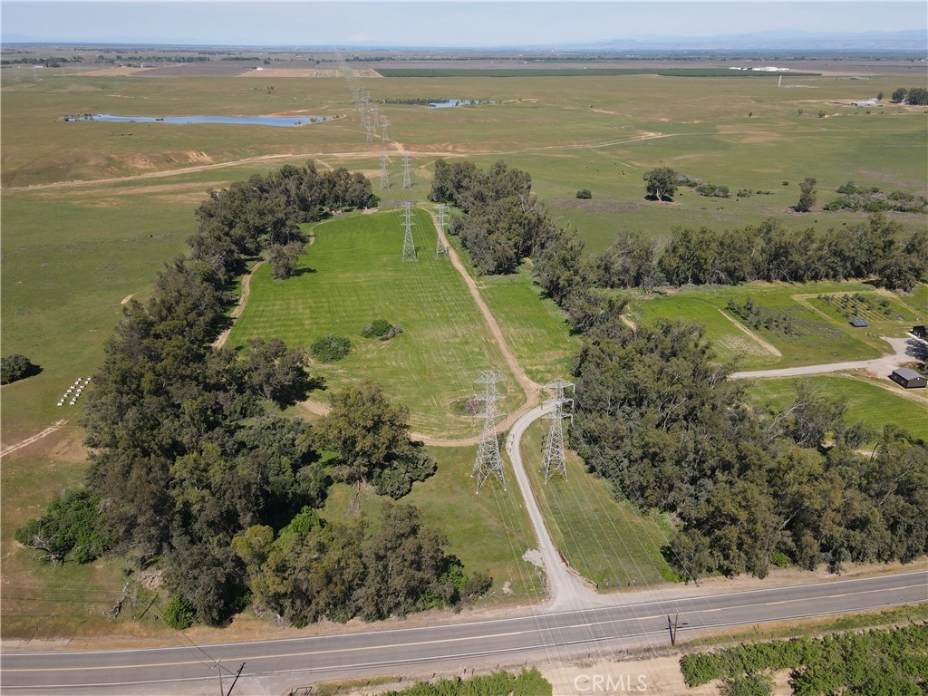 11 Corning Property Photo 5