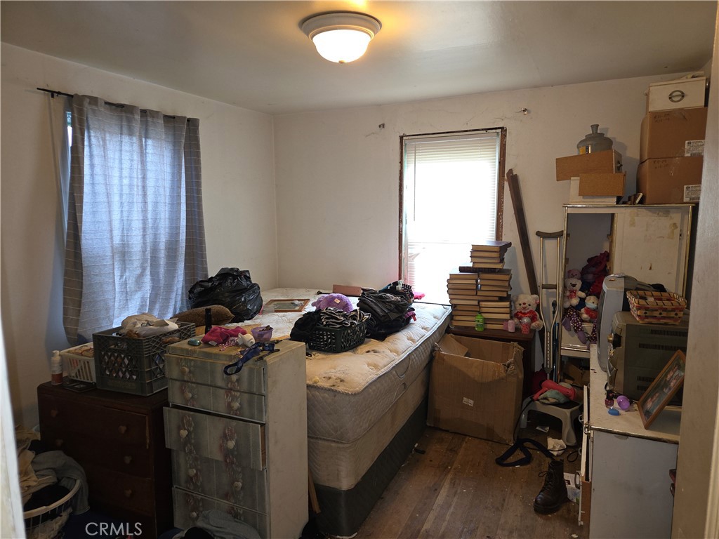 300 Chestnut Property Photo 8
