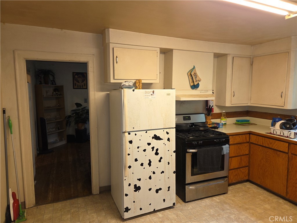 300 Chestnut Property Photo 13