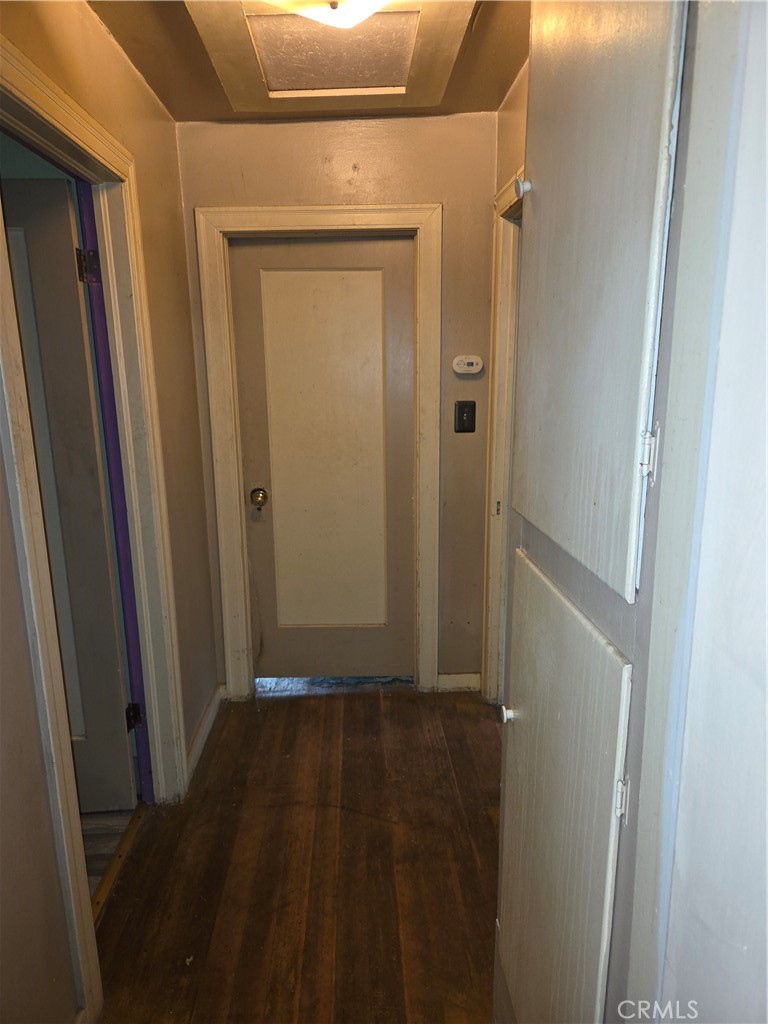 300 Chestnut Property Photo 18