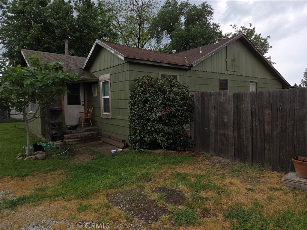 300 Chestnut Property Photo 25