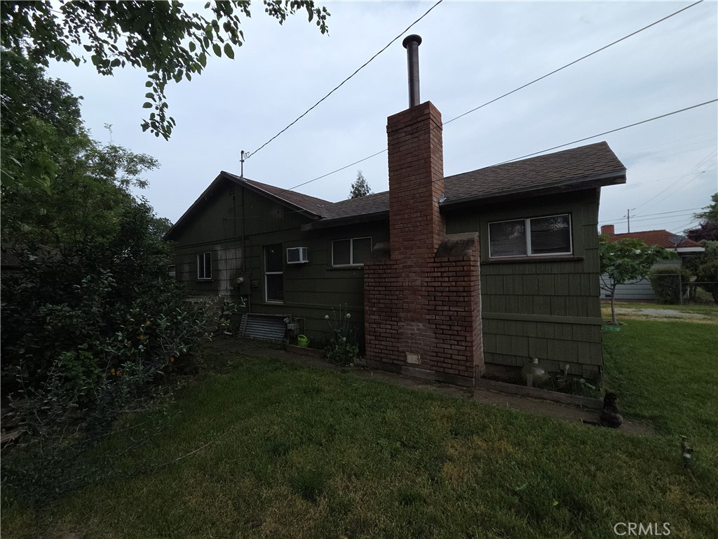 300 Chestnut Property Photo 30