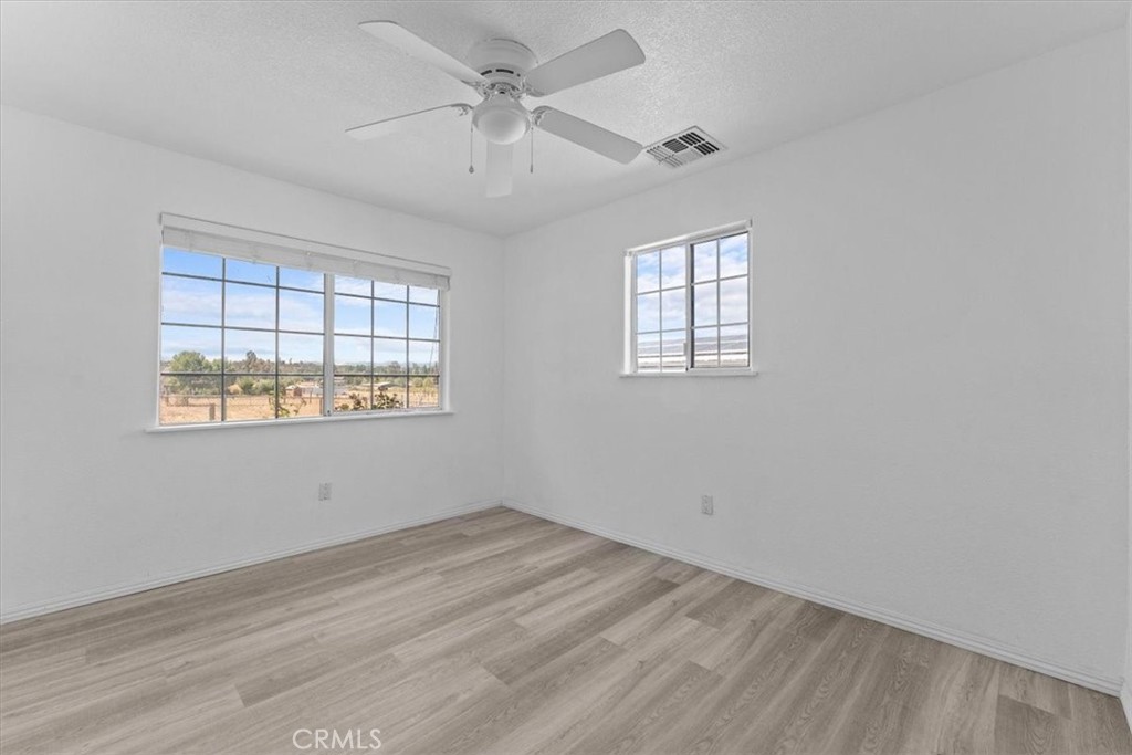 22132 Los Robles Way Property Photo 19