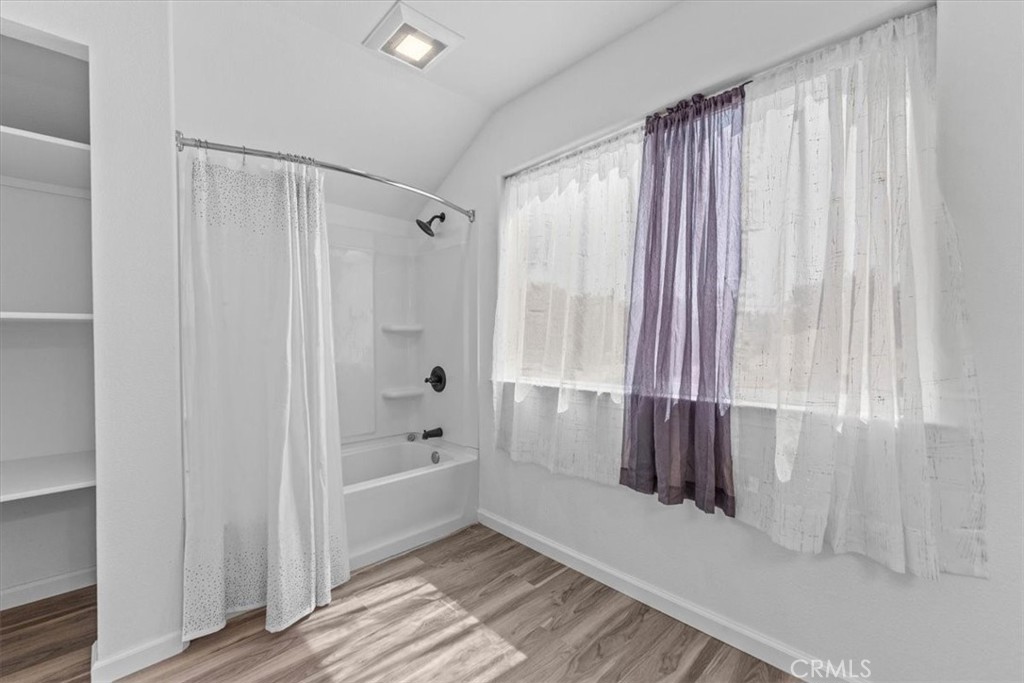 22132 Los Robles Way Property Photo 30