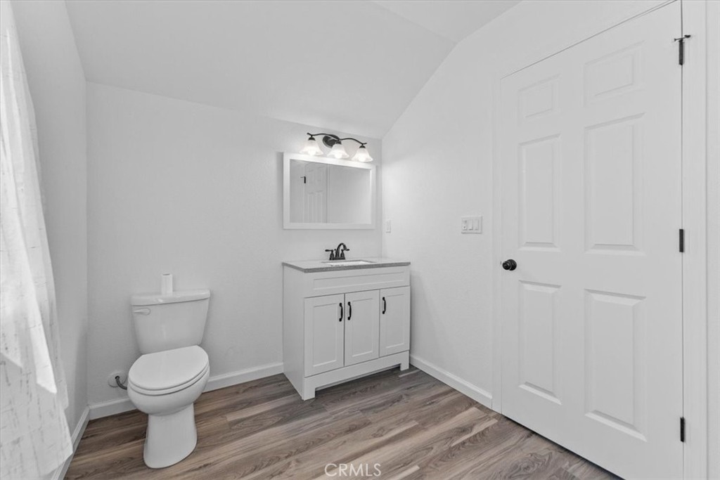 22132 Los Robles Way Property Photo 31